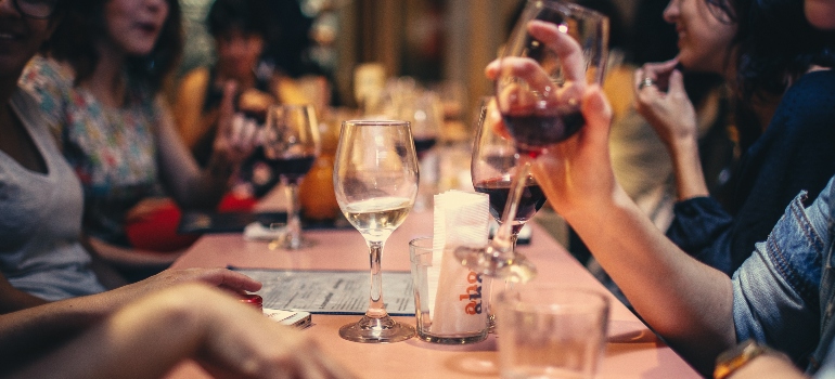 people in the restaurant